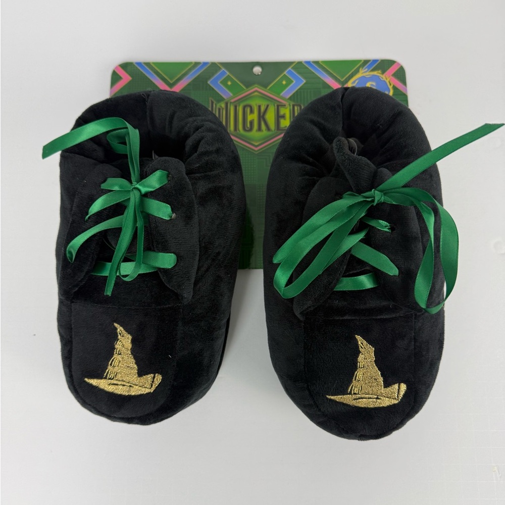 Wicked witch slippers | Wizard of Oz | Black & Green sz 5-6